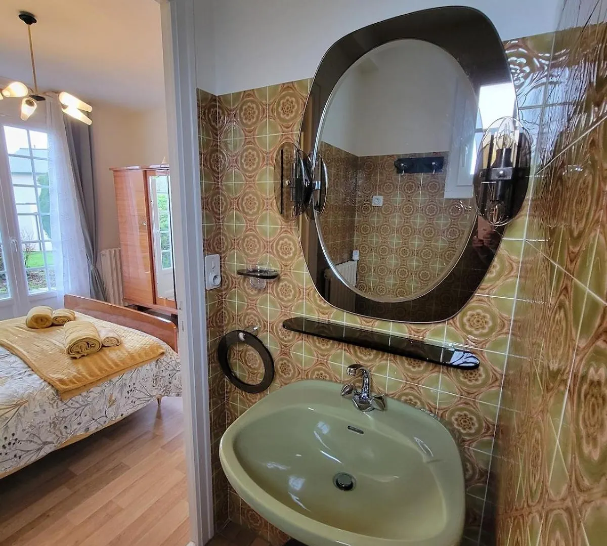 Maison Chic Et Chaleureuse Guichen 0*,